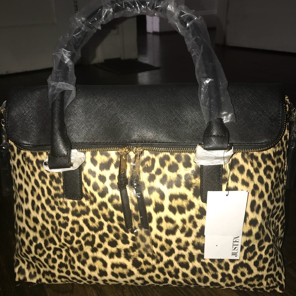Large leopard print purse